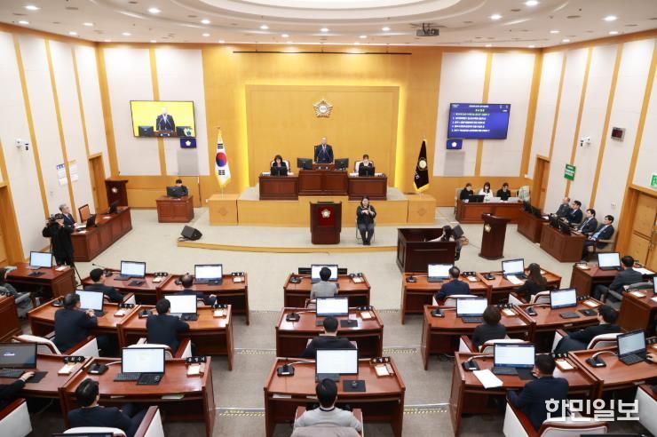 충주시의회 회의, 이제 유튜브로 본다