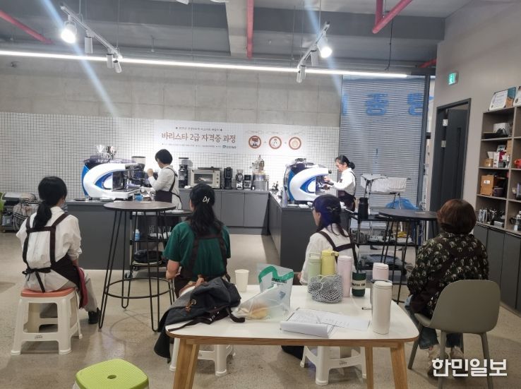 , ‘더 큰 목표 향해’ 인생N모작 배움터 결실