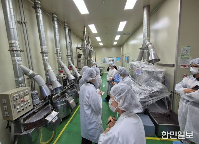 (재)안양군포의왕과천 공동급식지원센터, 가공식품 생산업체 합동 점검 실시