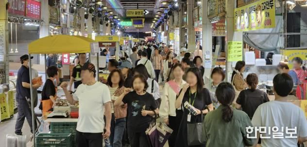 청주시 전통시장에 활력… 야시장·체험·시설개선 확대