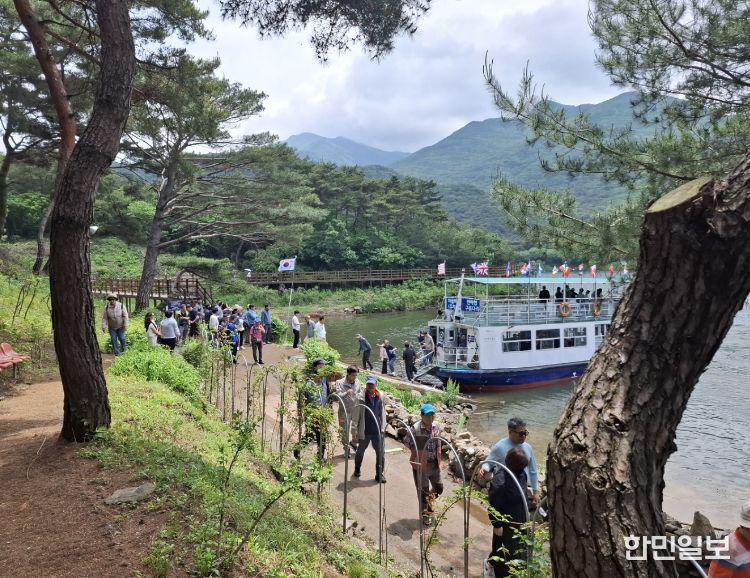괴산군, 새봄 맞아 괴산호 유·도선 운항 재개