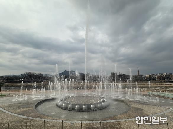 남원시 봄맞이 관광지 분수시설 대청소 실시