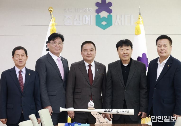 스포츠 인프라 구축 ‘총력’ 체육계 인사 잇단 만남