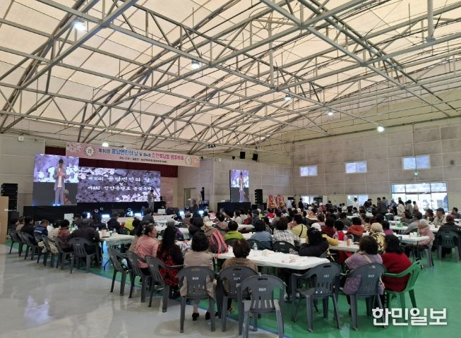 제30회 용담면민의 날 및 제4회 진안용담호 봄꽃축제 성공적으로 치뤄