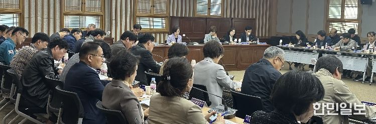 7일 영천시장 권한대행 최정애 부시장 주재로 확대간부회의가 진행됐다.