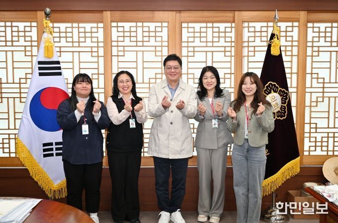 중구의회 박경흠 의장, 울산청년미래센터와 간담회를 가졌다.