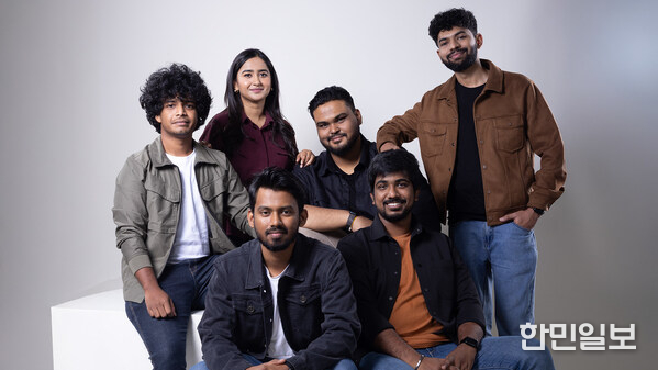 Catalyx Space cofounders Rifath Shaarook, Clinton Anthony, Keerthan Chand, and Saqib Hussin announcing the company’s seed funding.