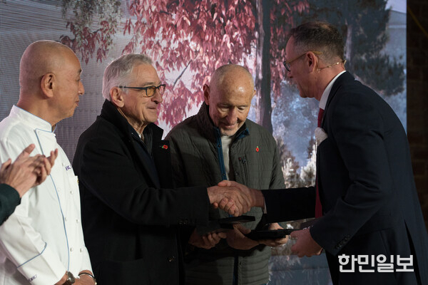 Simon Ismail presents first Nobu Residence Manchester keys to Nobu Founders - Robert De Nero, Chef Nobu & Meir Teper