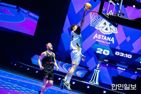 Phygital Athletes playing on the physical side at GOTF 2025